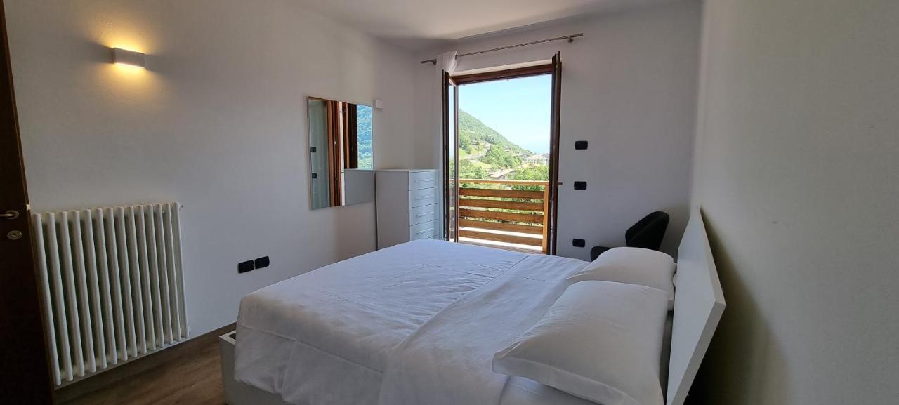 Tenno Appartamenti Garda Lake Bagian luar foto