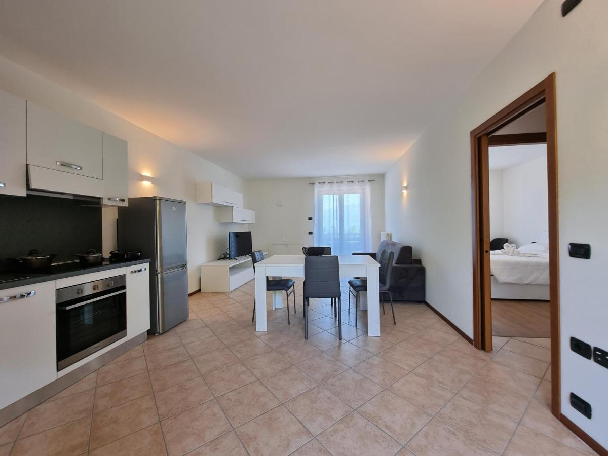 Tenno Appartamenti Garda Lake Bagian luar foto
