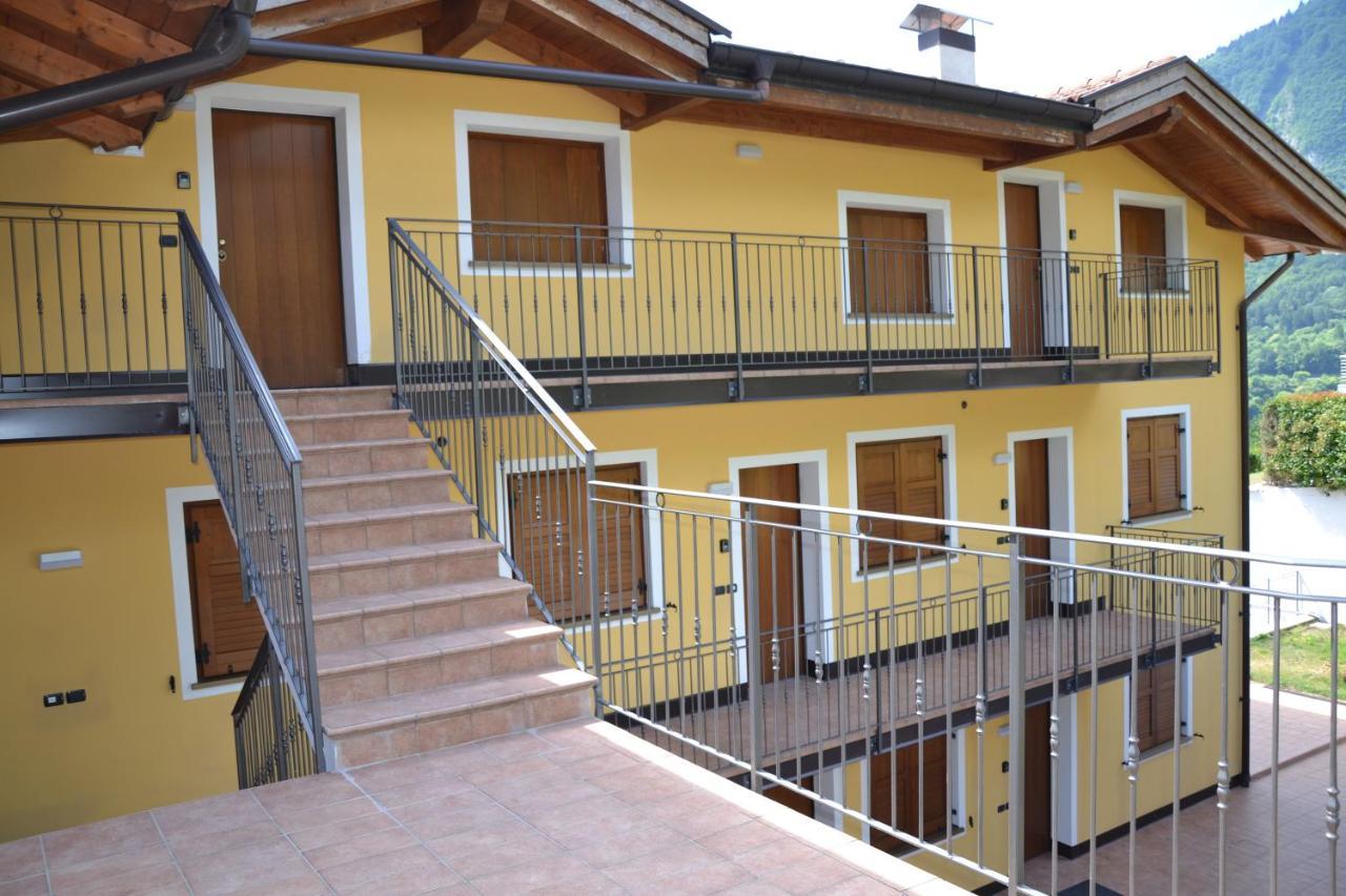 Tenno Appartamenti Garda Lake Bagian luar foto